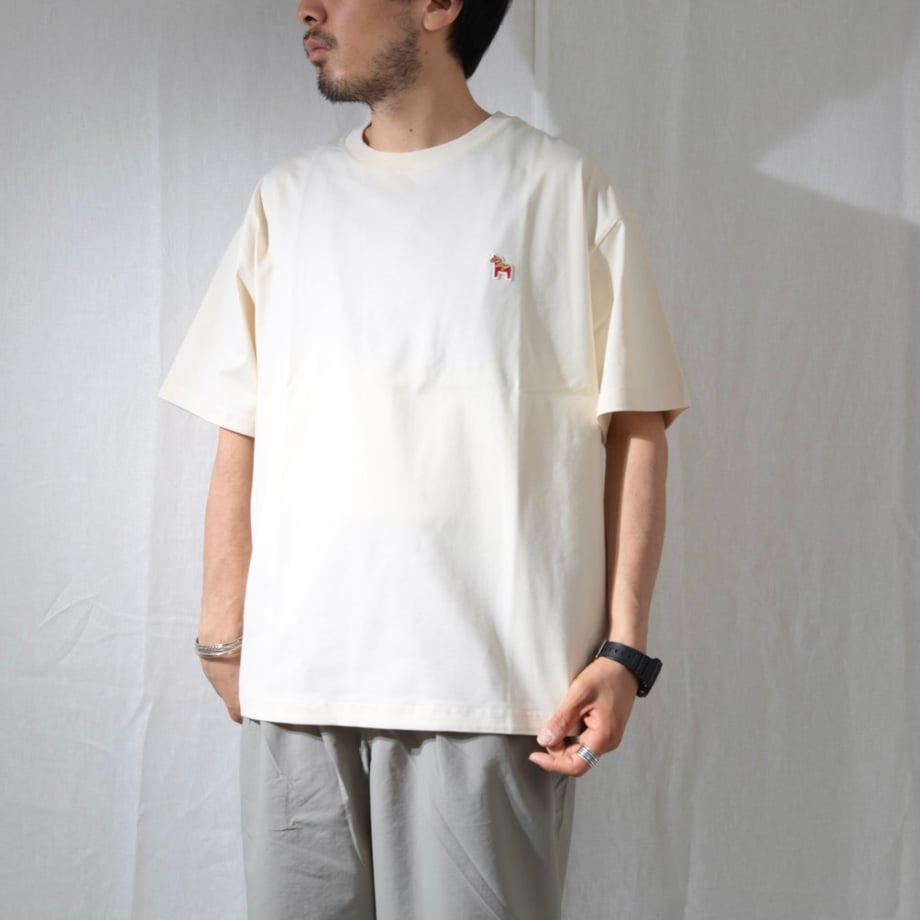 69e457ca9d9d4f5847c42333