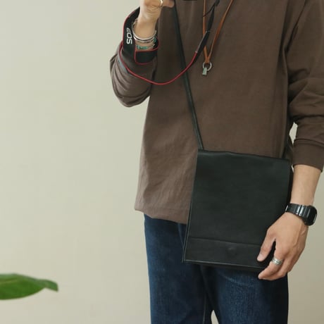 UNISEX / ''LINKS'' ORIGINAL / LEATHER FLAP BAG (中)