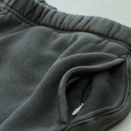 MADE / VARSITY SWEAT PANTS PIGMENT DYE