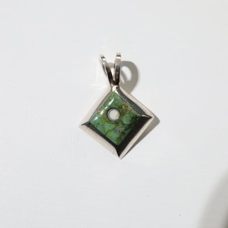 UNISEX / ナバホ族 Veronica Benally / Diamond ペンダントトップ