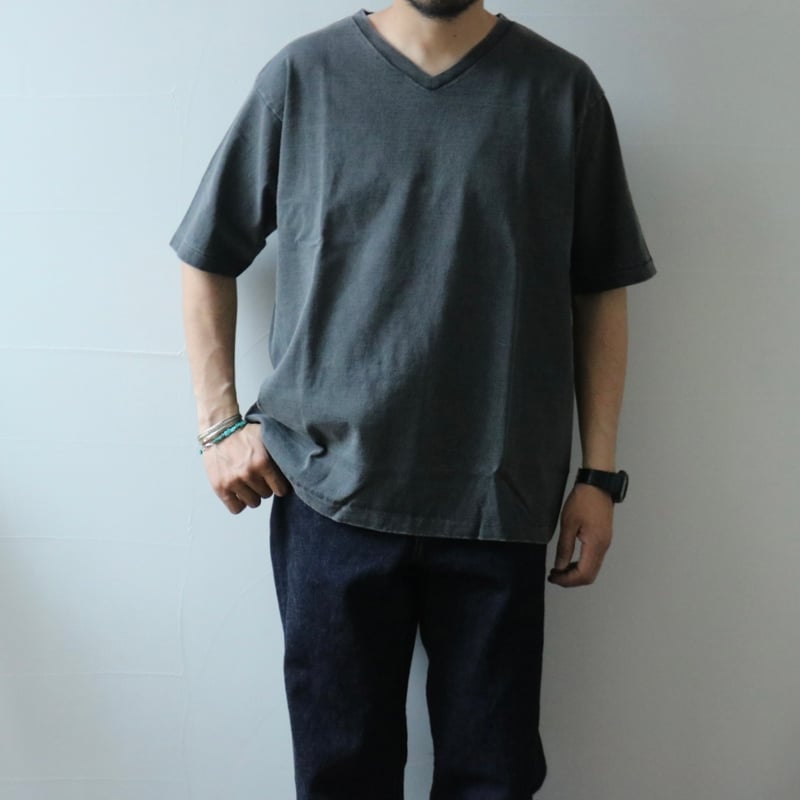 M.I.D.A. / PIGMENT DYED V-NECK TEE / M231502 |  