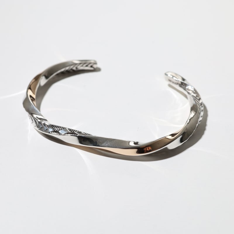 7月21日までの限定価格 Bruce Morgan 1点モノ 14K バングル 7月21日までの限定価格 Bruce Morgan 1点モノ 14K バングル - メルカリ