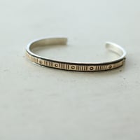 UNISEX / ナバホ族 Bruce Morgan / 1/4 14K チゼル プレーン バ