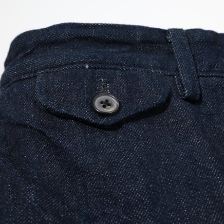 D.C.WHITE / Brooklyn Trousers / D253852