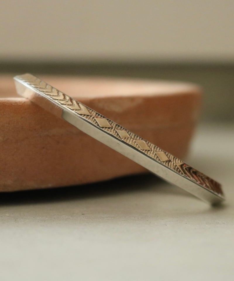 Bruce Morgan バングル　インディアンジュエリー　ロンハーマン BRUCE MORGAN ブルースモーガン 5th TRIANGLE BANGLE(WAVE)