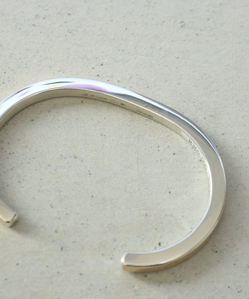 Navajoナバホ族Bruce MorganバングルブレスレットSterling Navajoナバホ族Bruce MorganバングルブレスレットSterling RIVER