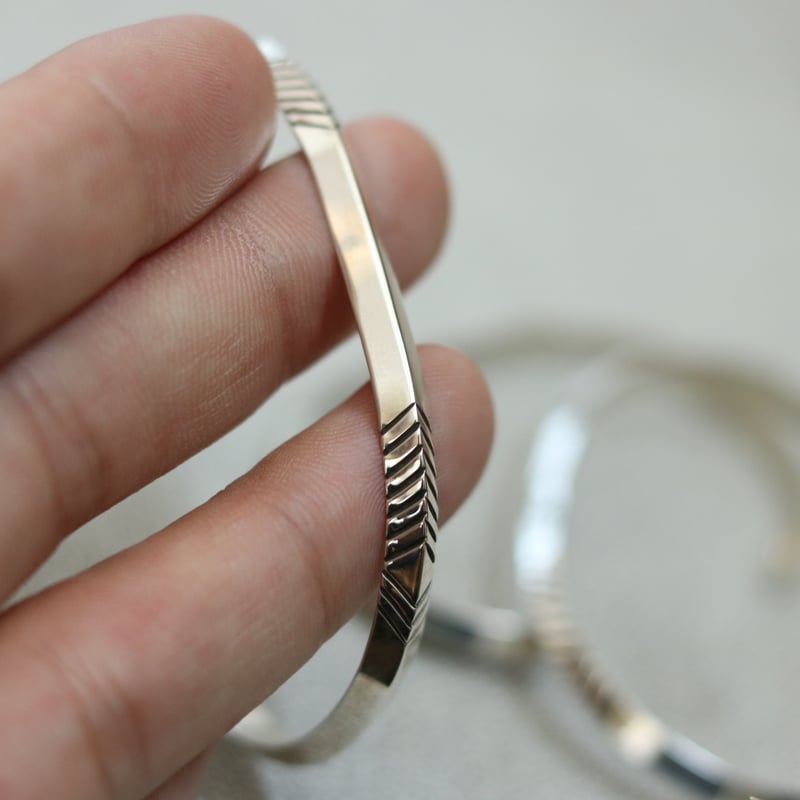 UNISEX / ナバホ族 Bruce Morgan / #3TR SS Arrow バングル