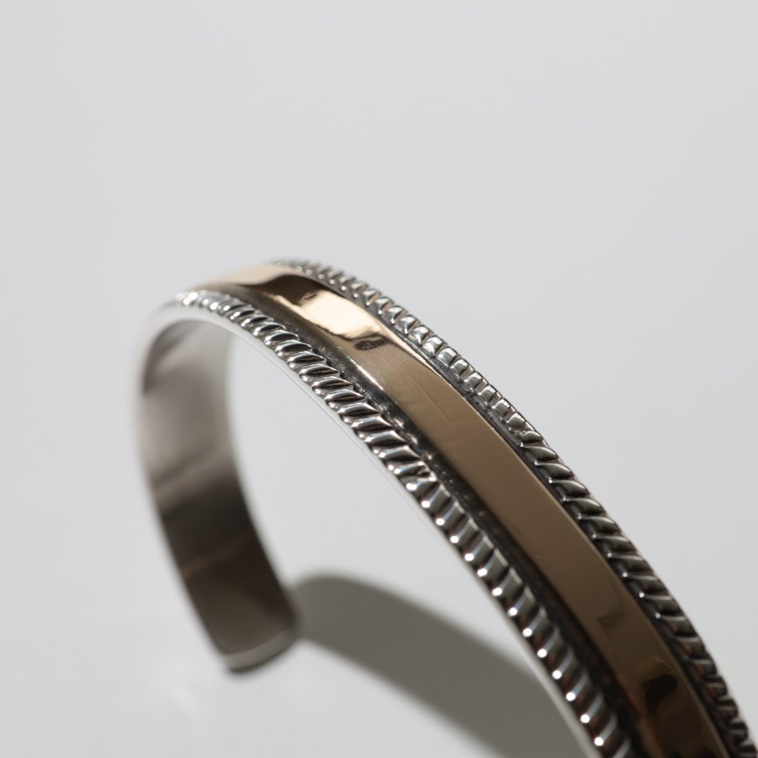 UNISEX / ナバホ族 Bruce Morgan / 3/8'' 14K チゼルワーク プ