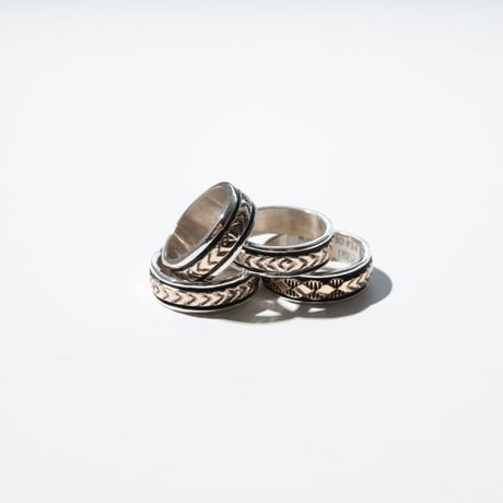UNISEX / ナバホ族 Bruce Morgan / 1/4'' 14K 4ダイヤ+アロー リング