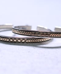 【新品・未使用】Bruce Morgan 14K チゼル プレーン バングル UNISEX / ナバホ族 Bruce Morgan / 1/4 14K チゼル プレーン バ