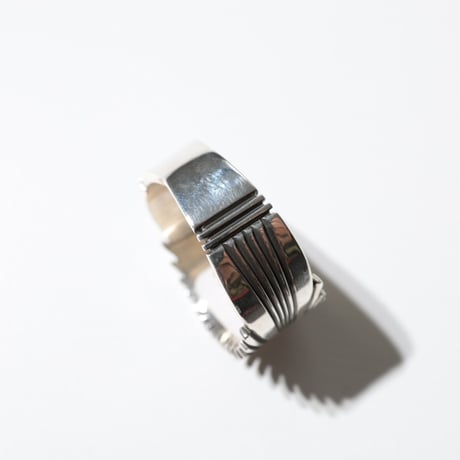 UNISEX / ナバホ族 Pat Bedonie / 1/2'' 14K スターバースト リング
