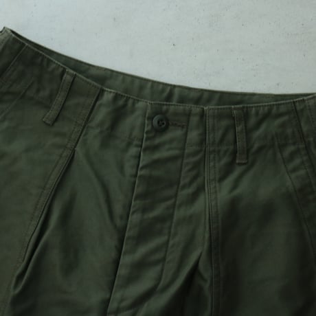 D.C.WHITE / FATIGUE SHORT PANTS SEEP ''LOOSE'' / D233758