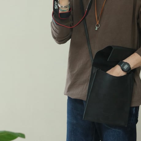 UNISEX / ''LINKS'' ORIGINAL / LEATHER FLAP BAG (中)
