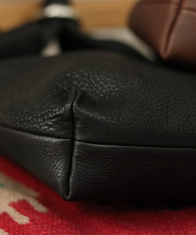 UNISEX / ''LINKS'' ORIGINAL / LEATHER RING BAG