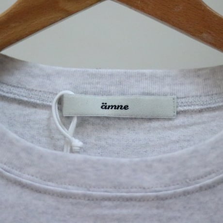 UNISEX / amne / OPENEND round hem tee / amn-CS-083