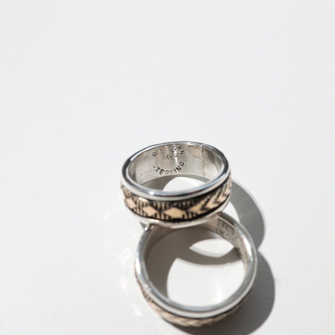 UNISEX / ナバホ族 Bruce Morgan / 1/4'' 14K 4ダイヤ+アロー