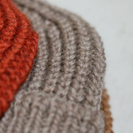 UNISEX / cableami / WOOL SHORT W/CAP / 034-25AW