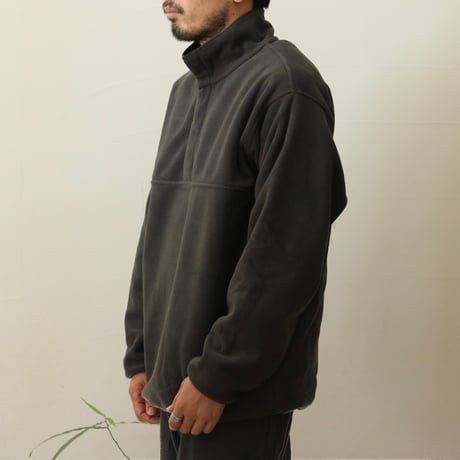 MADE / HOLIDAY POLAR FLEECE PULLOVER