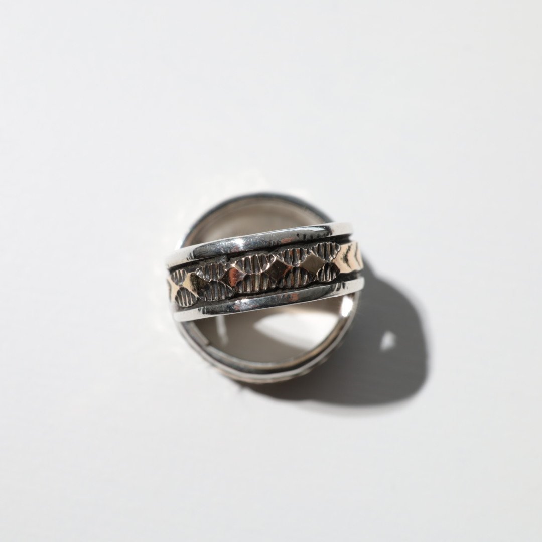 UNISEX / ナバホ族 Bruce Morgan / 1/4'' 14K 4ダイヤ+アロー