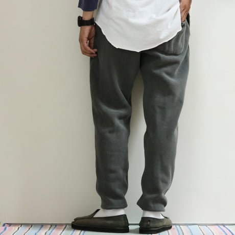 MADE / VARSITY SWEAT PANTS PIGMENT DYE
