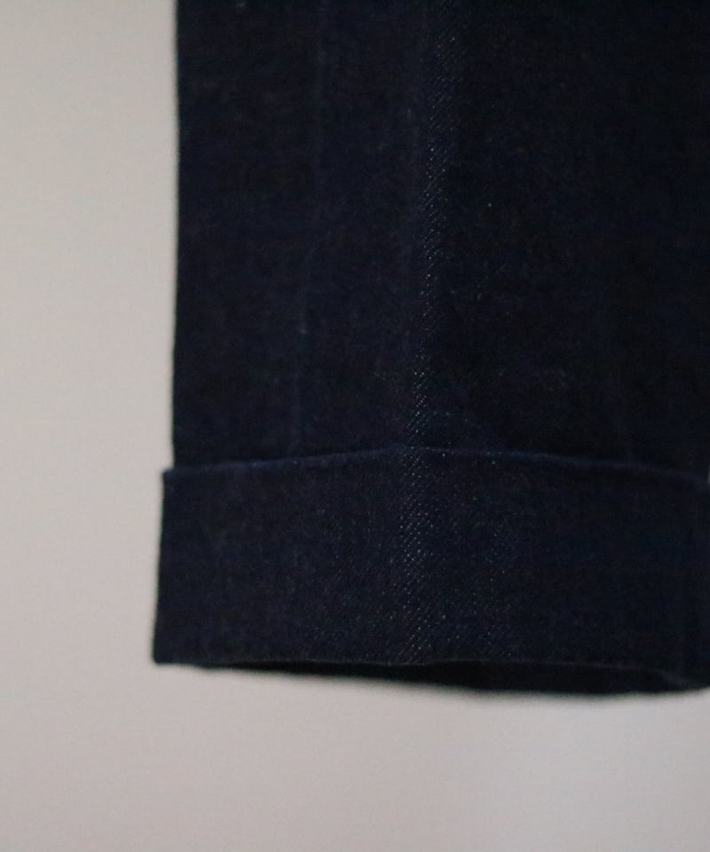 D.C.WHITE / Brooklyn Trousers / D253852 | LINKS