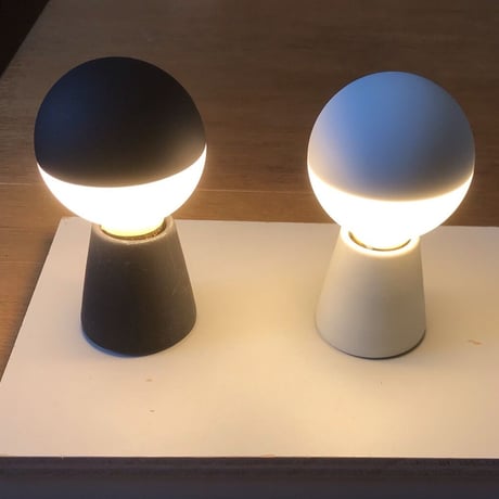 LED　G70　ボールランプ／　マットブラック+フロスト（45W相当）