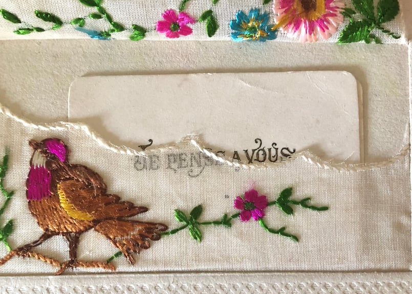 アンティーク ポワンドパリ 桜草 オーキッド イニシャルKＭ 鳥刺繍 ドイリー ○アンティーク○カード刺繍レース○小鳥○メッセージカード入り