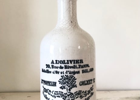 ITEM | Vintage Lover