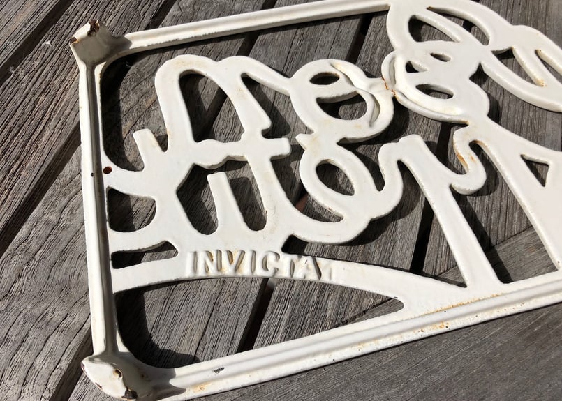 ○ホーロー鍋敷○ 1960s ヴィンテージ INVICTAフランス製 レトロ ○ホーロー鍋敷○ 1960s ヴィンテージ INVICTAフランス製 レトロ