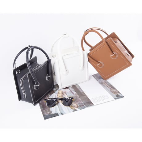 stitch square shoulder BAG ♡