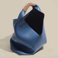 ONE handle tote  BAG ♡