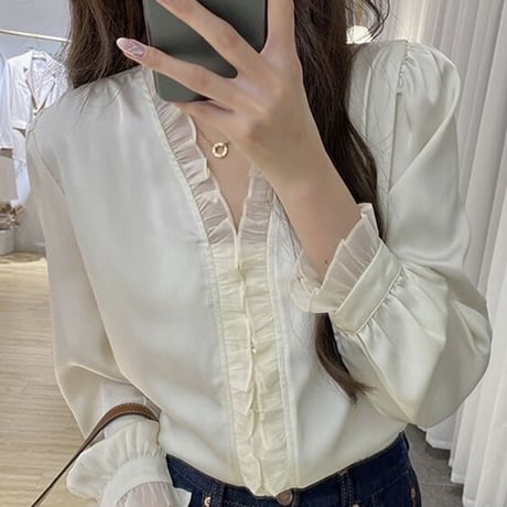 Shiny frill  blouse♡