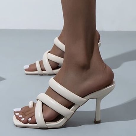 Heled Thong Sandals♡