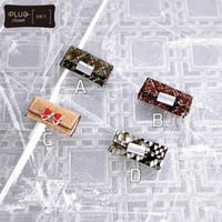 革財布