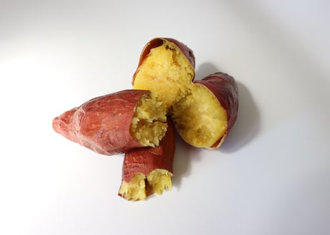 新感覚冷凍焼き芋 おやついも 甘さがギュっと詰まった食べやすいサイズの焼き芋500g×3パック
