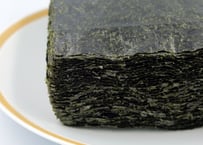 有明海産 特選焼き海苔全形100枚・老舗の海苔産地問屋が自信をもってお届けする焼き海苔、まずはそのまま味わってみてください