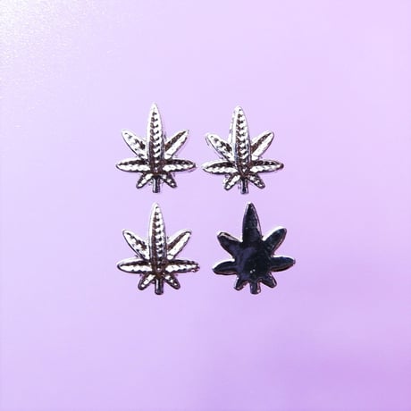 ネイルパーツ ヘンプ hemp 大麻 420 シルバー 銀色 4個セット n14