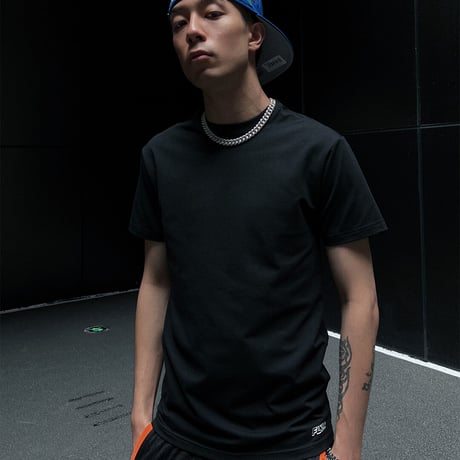 Basic Mini Logo Tee / Black