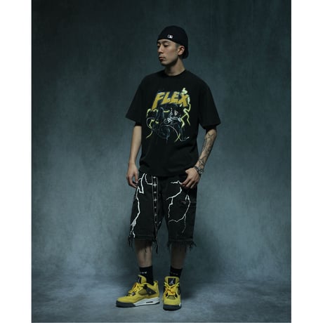 Retro Comic Hero Tee / Black