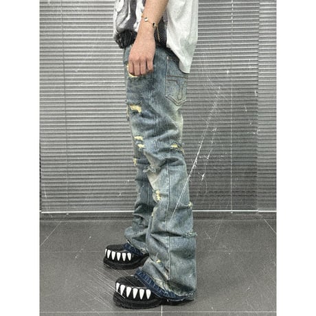 [SANSLAWS] Ruined Flared Denim