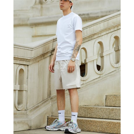 Star Logo Print Shorts / Beige