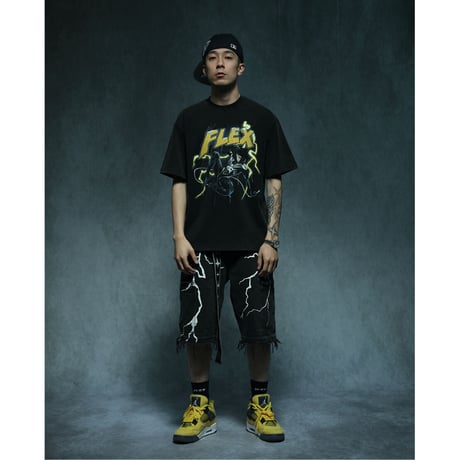 Retro Comic Hero Tee / Black