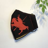 ウコン染め抗菌マスク　戦国武将／真田幸村・黒に赤・糸赤