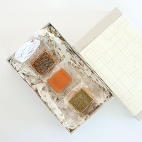 [送料込]スモークチーズセット(3種)【ヒラオ】