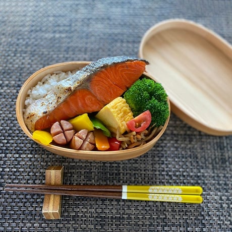 [送料込]塩鮭切身(姿/半身1枚)【ヒラオ】