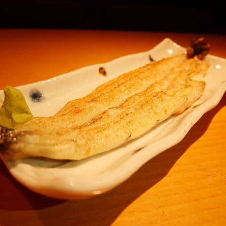 [送料込]朝じめ活鰻 紅白セット(蒲焼&白焼)【炭火焼 寝床】