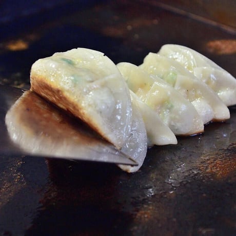 [送料込]パーティや贈り物におすすめ！詰合せ餃子セット (4種 各18個)【ぎょーざやさん】