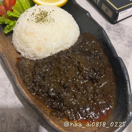 [送料込] ワタナベカリー 黒 ポークキーマカリー(10個) 【渡邊咖喱】