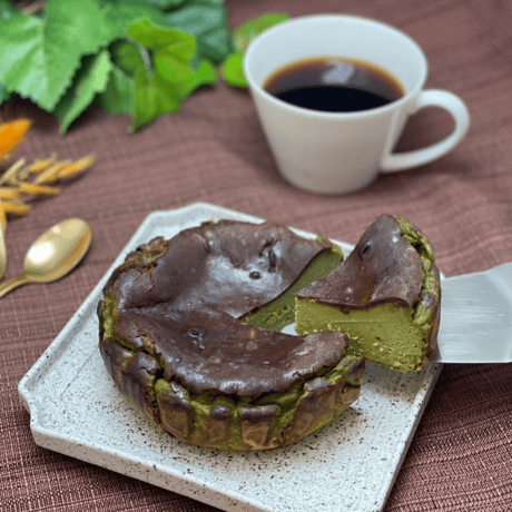 [送料込]グルテンフリー!茨木バスクチーズケーキ 抹茶(ホール)【iBASQUE】