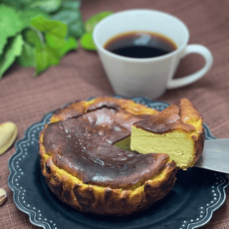 [送料込]グルテンフリー!茨木バスクチーズケーキ ピスタチオ(ホール)【iBASQUE】